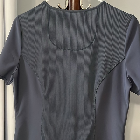 Cherokee Infinity Scrub Mock Wrap Top. Pewter Gray. Size Medium. - Picture 6 of 8